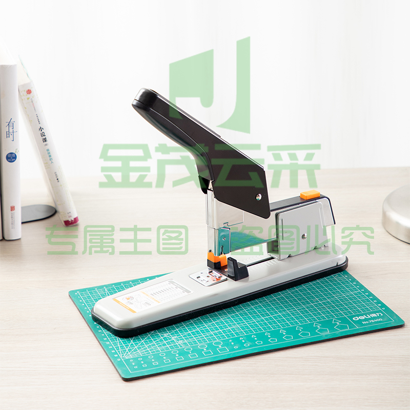 得力（deli）0399重型订书机（白色）(台)