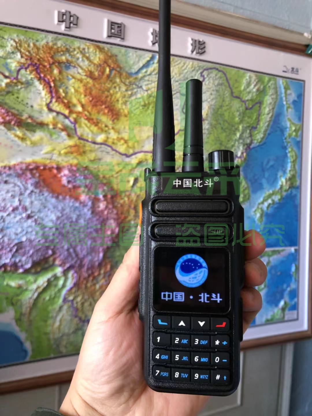 中国北斗BD-888双模对讲机