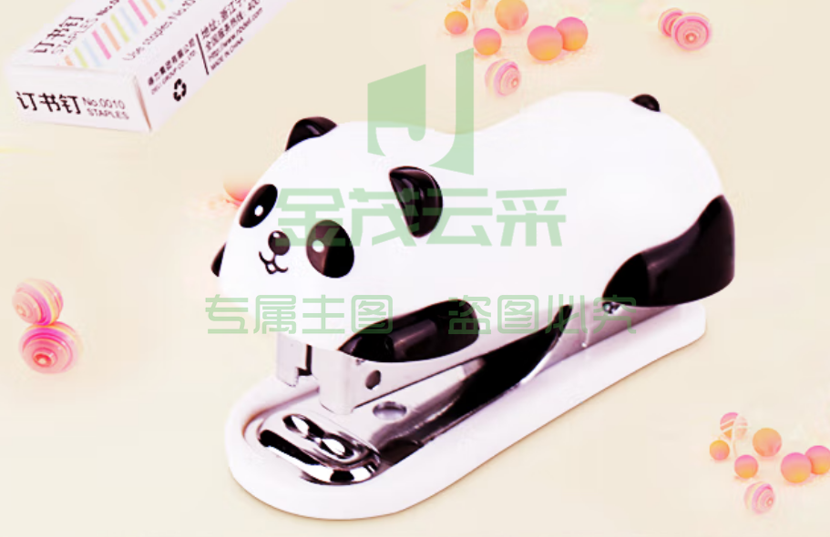 得力(deli)10#订书机小号迷你学生用省力起钉器可爱卡通订书器 熊猫卡通 0453